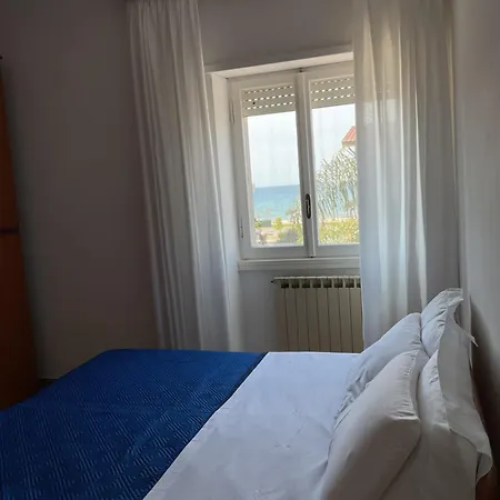 Casa Rakele Apartment *