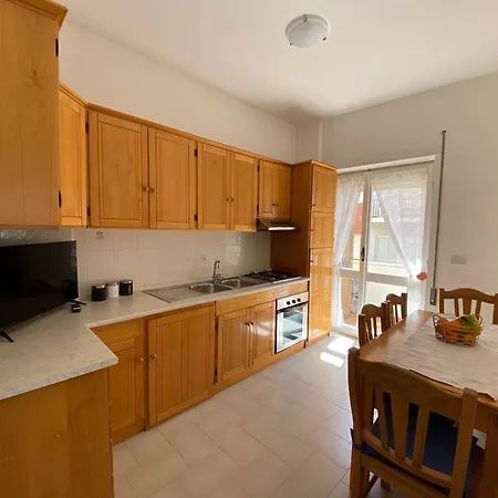 Casa Rakele Apartment *