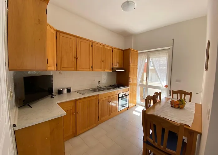 Casa Rakele Apartment *